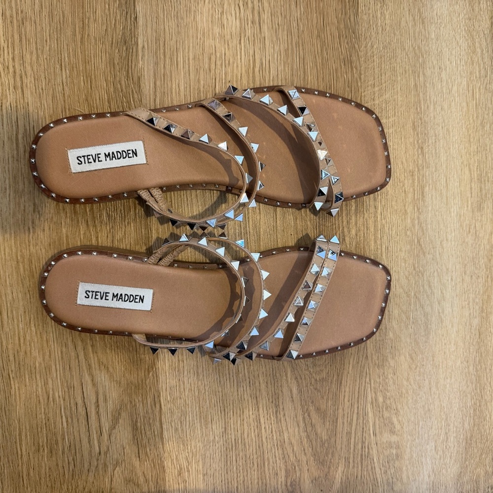 Steve Madden Tan Studded Sandals